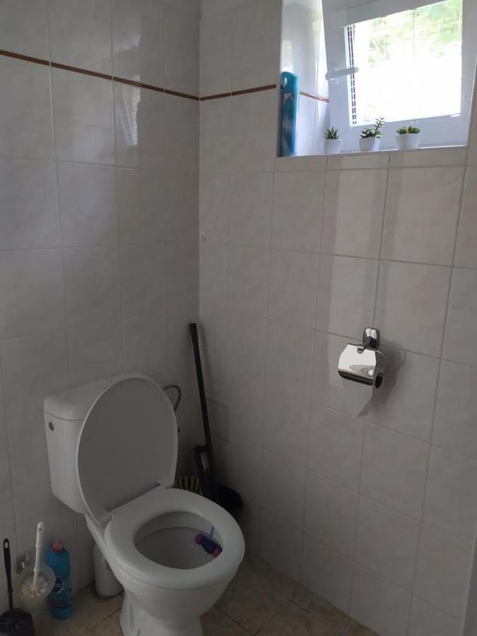 Apartman 10 Zupanovice Luaran gambar